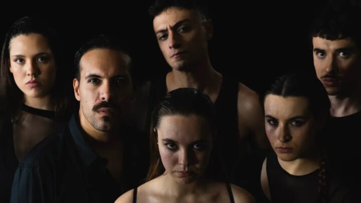 ‘Resurge’ fusiona teatro, danza y cine sobre el escenario para invitar a la reflexión