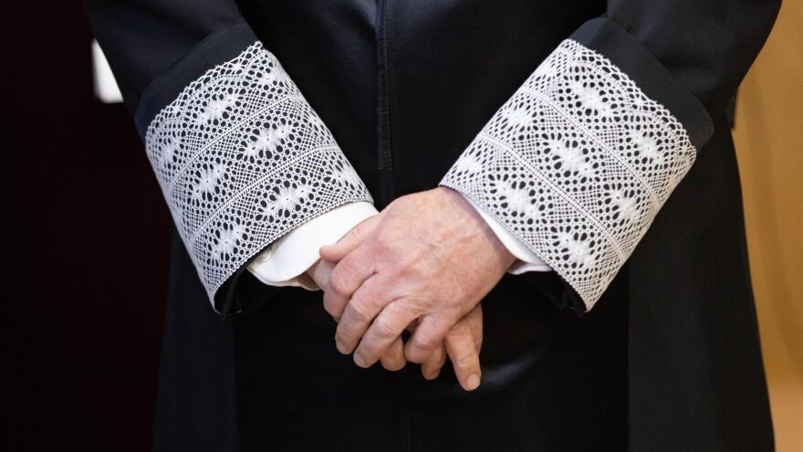 Un 50% de vascos considera que no hay una ofensiva judicial contra el euskera