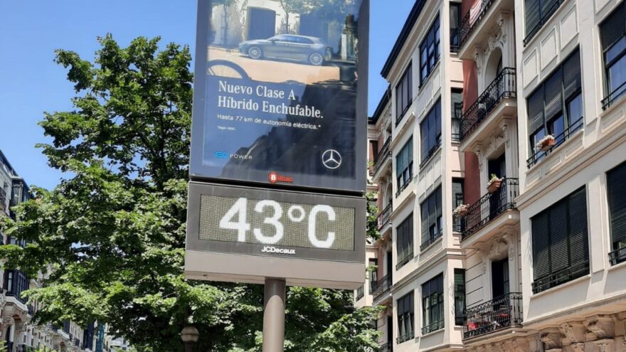 Euskadi mantiene la alarma roja por calor extremo este martes y miércoles