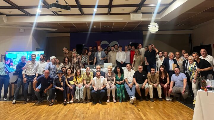 Emoción, historia y futuro: rotundo éxito de la gala ‘100 Irrati Urte’