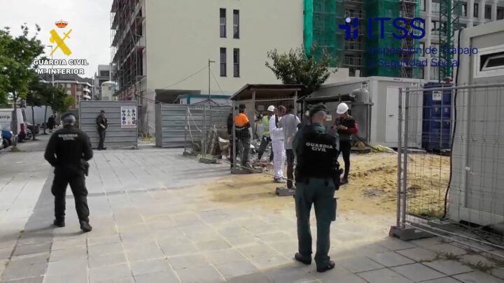 Vecinos de Santutxu se plantan ante los pisos turísticos