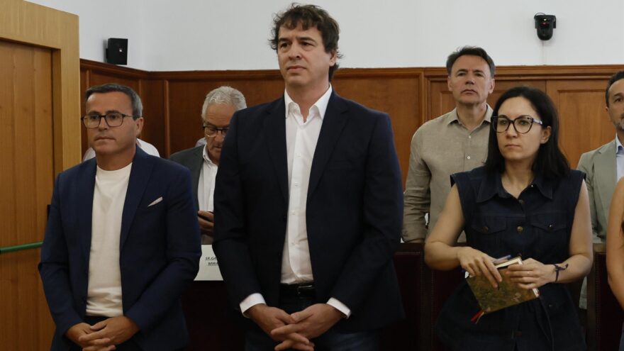 Condenan al hermano de Pedro Sánchez a nueve años de inhabilitación por prevaricación