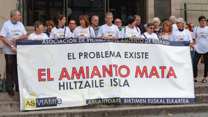 El amianto: el «enemigo silencioso» que sigue exigiendo justicia en Euskadi