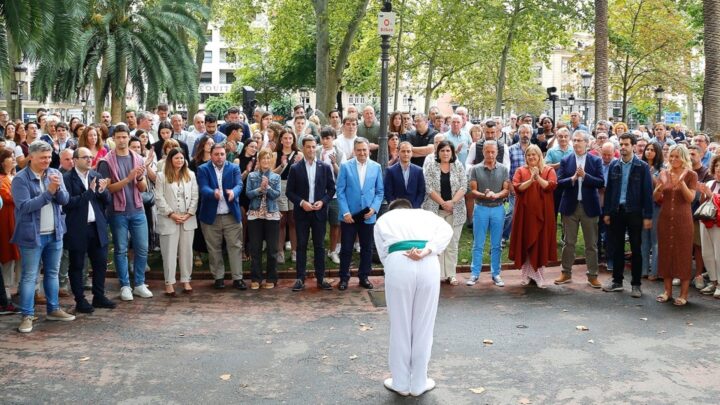 La aprobación en segunda vuelta del proyecto de ley de tabaco amplía a las playas los espacios libres de humo