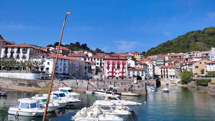 El trayecto Bilbao-Gasteiz costará 4,20€ y moverse por Bizkaia un máximo de 35€ al mes