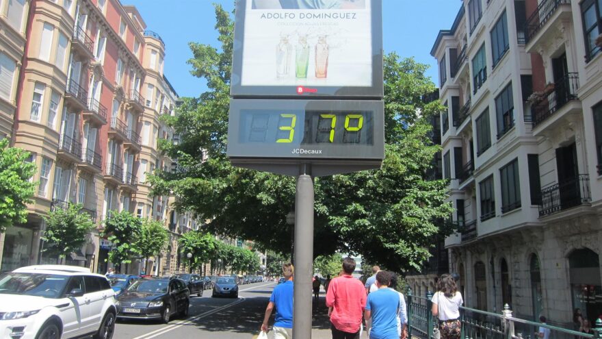 Euskadi amplía hasta el viernes el aviso amarillo por calor