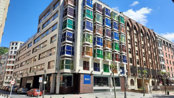 Récord de contribuyentes de la hacienda vizcaína, que devolvió 644 millones