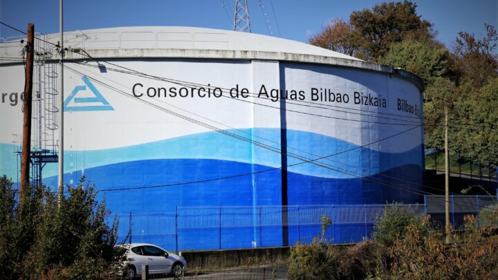 Etxanobe apela a la cooperación en la tradicional recepción por San Ignacio