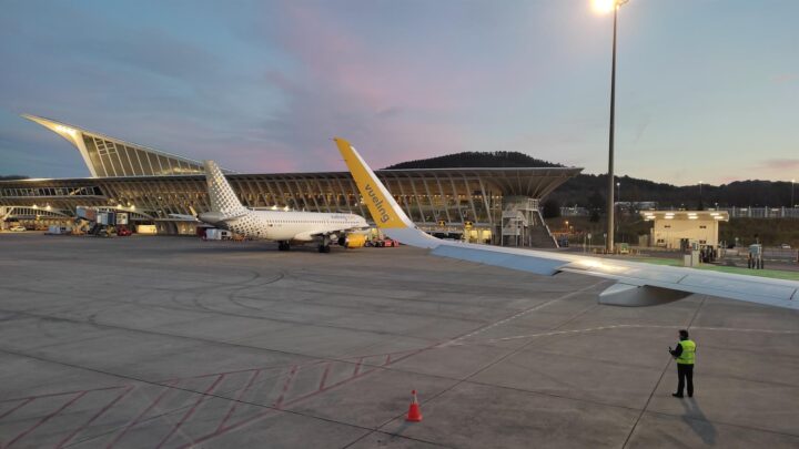 El aeropuerto de Bilbao cierra junio con 725.000 pasajeros