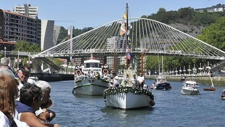 Esta tarde se celebra la VI Procesión Naútica de la Amatxu de Begoña peregrina