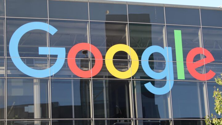 Google acelera la carrera de la inteligencia artificial con lanzamientos masivos y precios a la baja