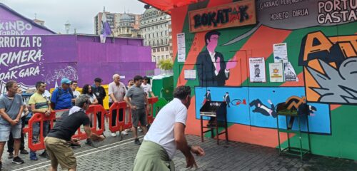La rana se convierte en el juego oficial de Aste Nagusia