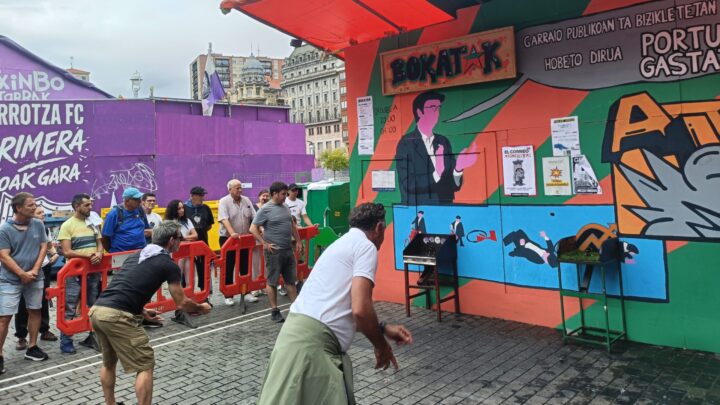La rana se convierte en el juego oficial de Aste Nagusia