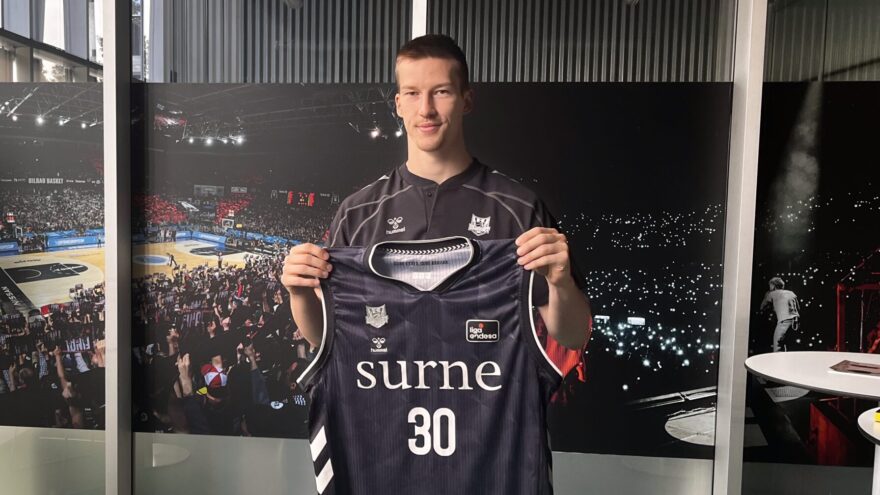 Adam Somogyi: «Tengo más ganas que nunca de jugar en la ACB y competir»