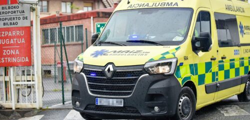 ELA denuncia «graves irregularidades» en los nuevos pliegos de transporte sanitario de Osakidetza