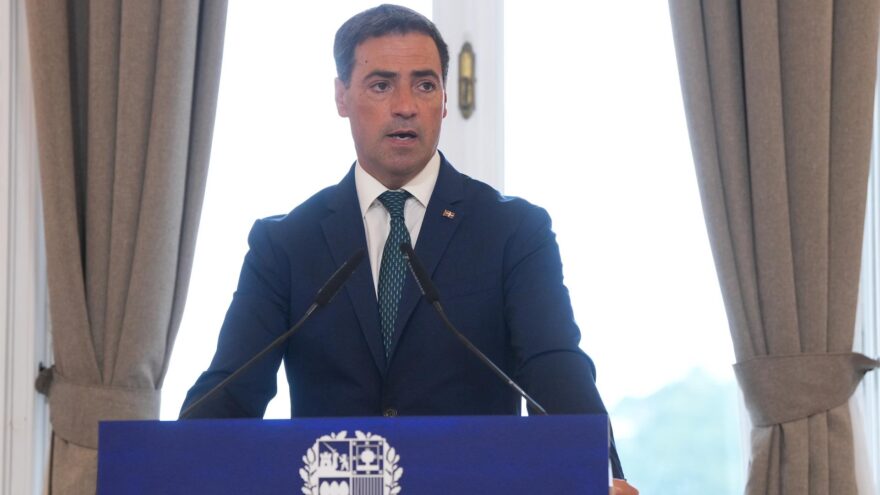 Pradales apela a la «autocrítica» ante el bache del Informe PISA en la puesta de largo de una FP de récord en Euskadi