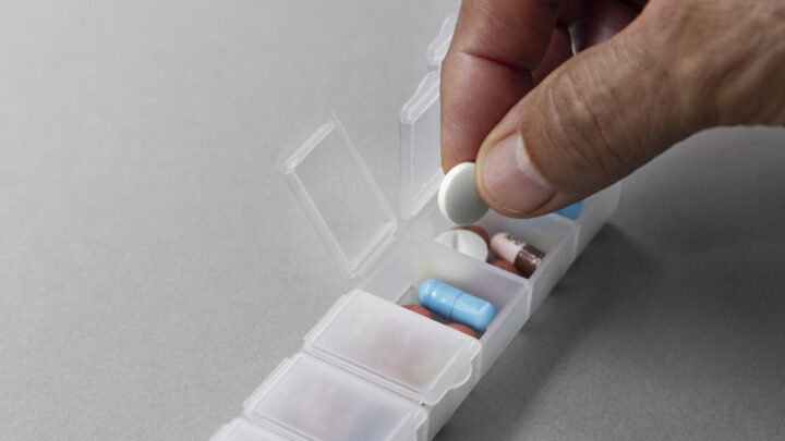 ¿Por qué no debemos abandonar los medicamentos antes de tiempo?