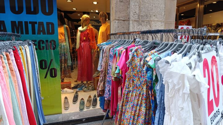 El Ganga Market llena el Casco Viejo de Bilbao de descuentos de hasta el 90%