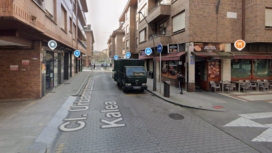 Amorebieta-Etxano traslada la parada de taxi al centro de Urbano Larrucea