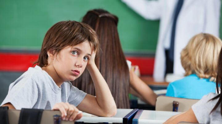 Pantallas y ultraprocesados se asocian con criterios de posible TDAH en la infancia