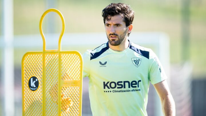 Dani Vivian: «Me sacrifiqué por el club y lo volvería a hacer»