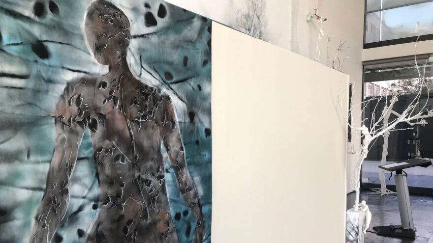 Bosteko reúne a tres jóvenes artistas en Basauri