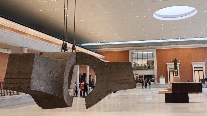 Bellas Artes de Bilbao homenajea por su reapertura al mecenas de arte Plácido Arango