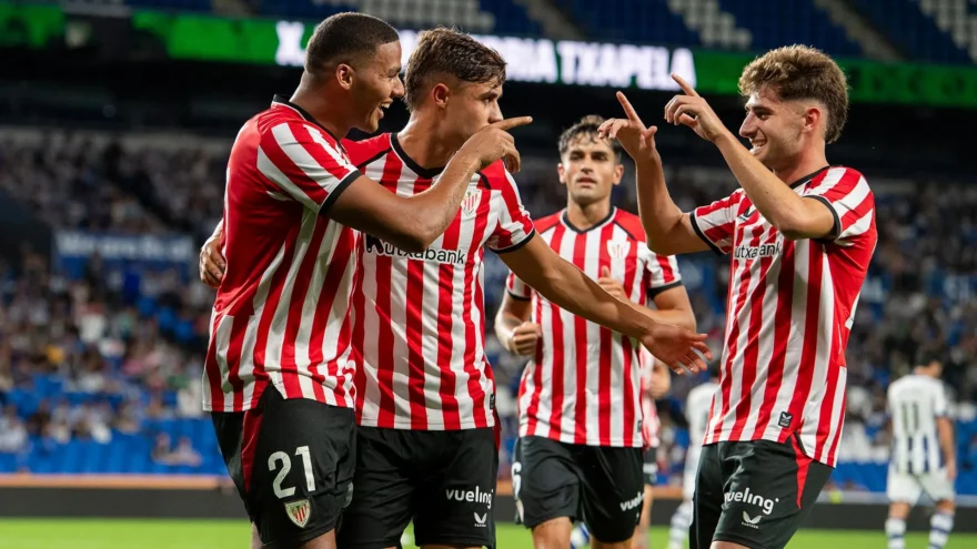 El Athletic se proclama campeón de la Euskal Herria Txapela