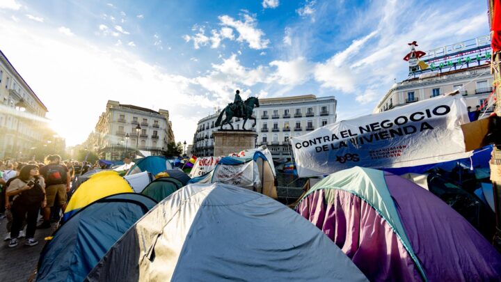 BulerIA: Los principales bulos sobre la acampada en la Puerta del Sol