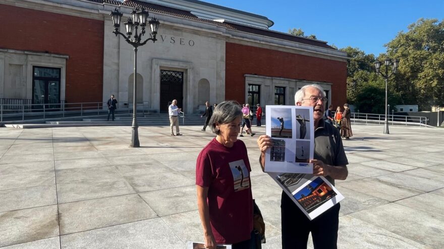 Denuncian el expolio de la escultura a Arriaga: «Se han apropiado de este lugar»