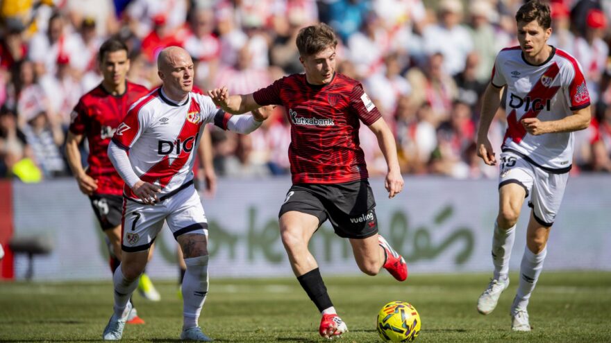 El Athletic regresa en un Vallecas a estrenar