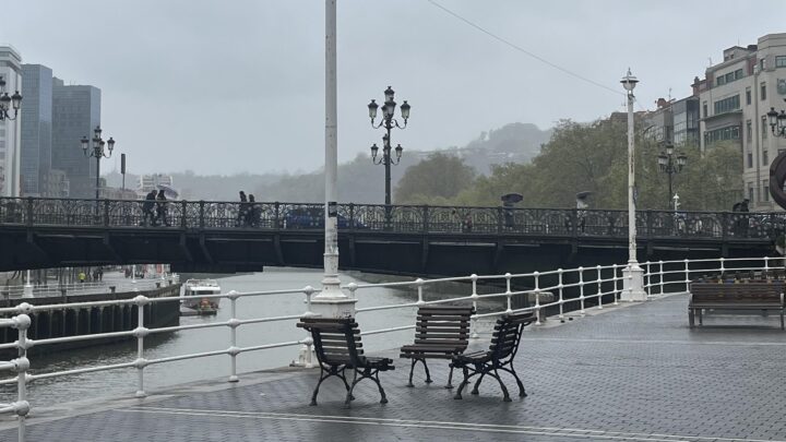 Vuelve la lluvia: Euskadi activa esta tarde el aviso amarillo por lluvias