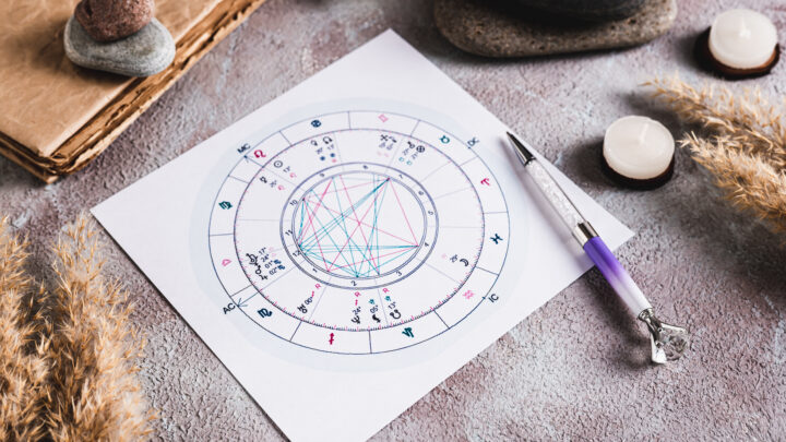 ¿Es la astrología una teoría o solo un mito? La diferencia entre creencia y método científico