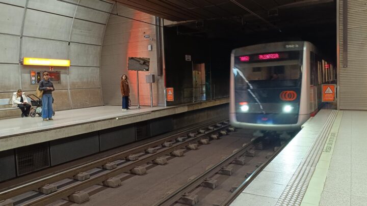 Metro Bilbao adelanta la salida de trenes de Línea 1 hacia Etxebarri desde este viernes