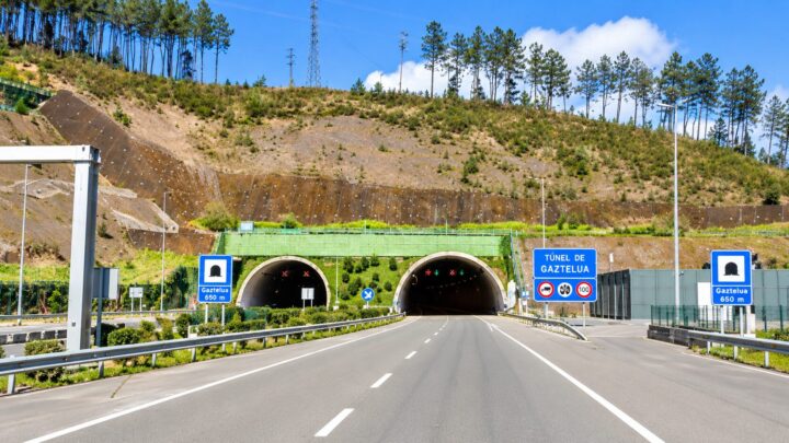 El túnel de Gaztelua permanecerá cerrado hasta el viernes