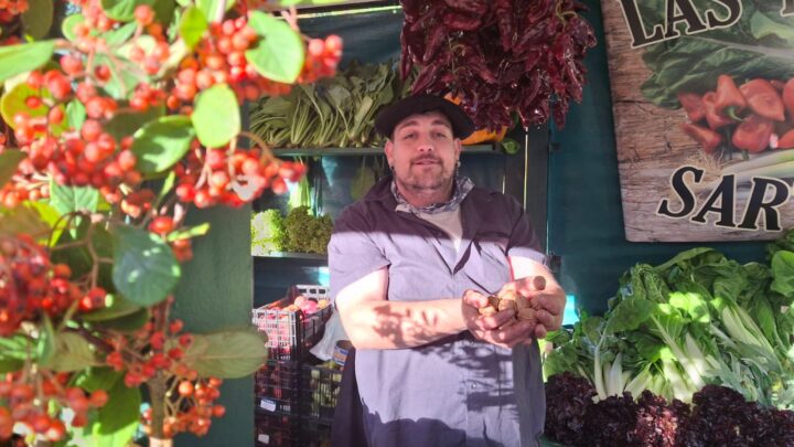 Las alubias entre 18 y 22€, protagonistas de los precios de Gernika: «A las seis de la mañana las pongo en la olla»